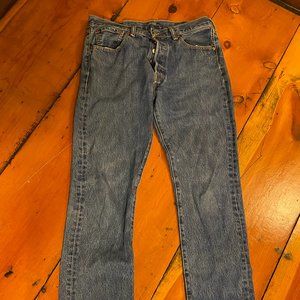 Vintage Levi's 501 Medium Wash – 32 x 32